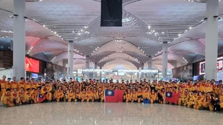 Tayvan 130 kişilik arama kurtarma ekibi ülkesine döndü