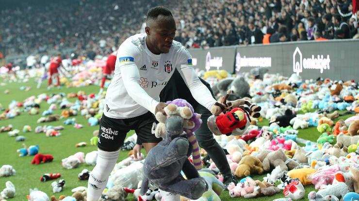 Beşiktaş'ın oyuncak kampanyası dünya basınında