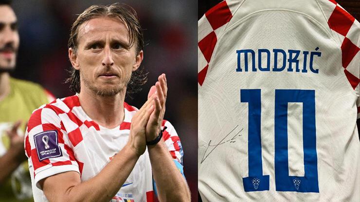 Luka Modric, formasını depremzedeler için bağışladı