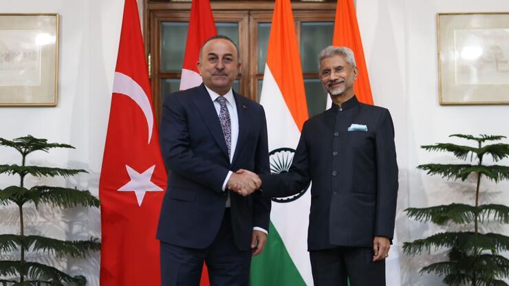 Bakan Çavuşoğlu, Hindistan Dışişleri Bakanı Jaishankar ile görüştü