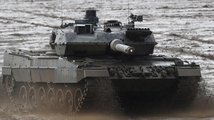 Almanya, İsviçre'den Leopard 2 almak istediğini doğruladı