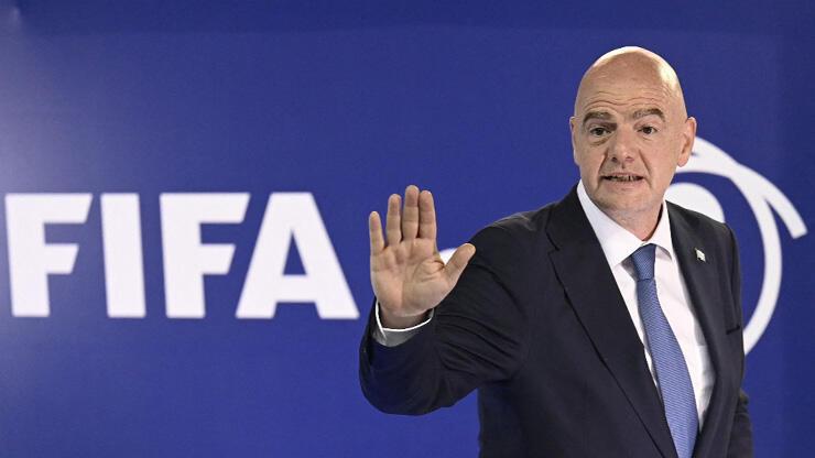 Gianni Infantino yeniden FIFA başkanı seçildi