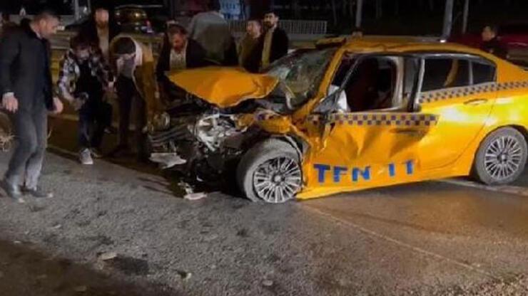 Sultangazi'de meydana gelen kazada biri çocuk 5 kişi yaralandı