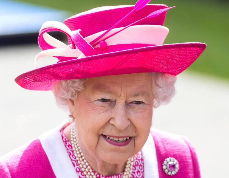 Kraliçe II. Elizabeth kanserden mi öldü