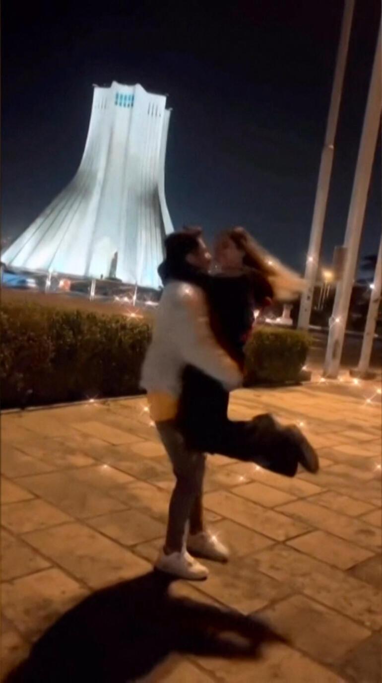 İranda Azadi Kulesi önünde dans eden çifte 10ar yıl hapis
