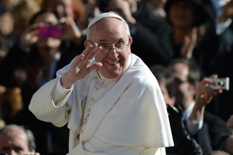 Vatikan açıkladı: Papa’nın sağlık durumu iyiye gidiyor