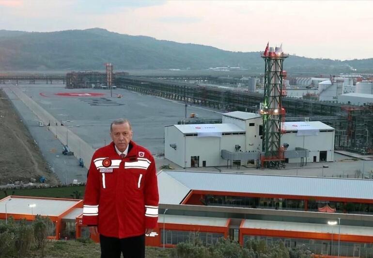 Cumhurbaşkanı Erdoğandan çifte müjde: Konutta doğal gaz 1 yıl ücretsiz olacak