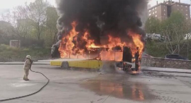 Kartalda park halindeki İETT otobüsünde yangın çıktı