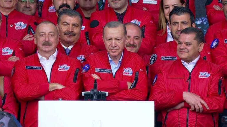 Son dakika... İlham Aliyevle birlikte Toggla geldi Cumhurbaşkanı Erdoğan, TEKNOFESTte: Dışa bağımlılığın kader olmadığını gösterdik